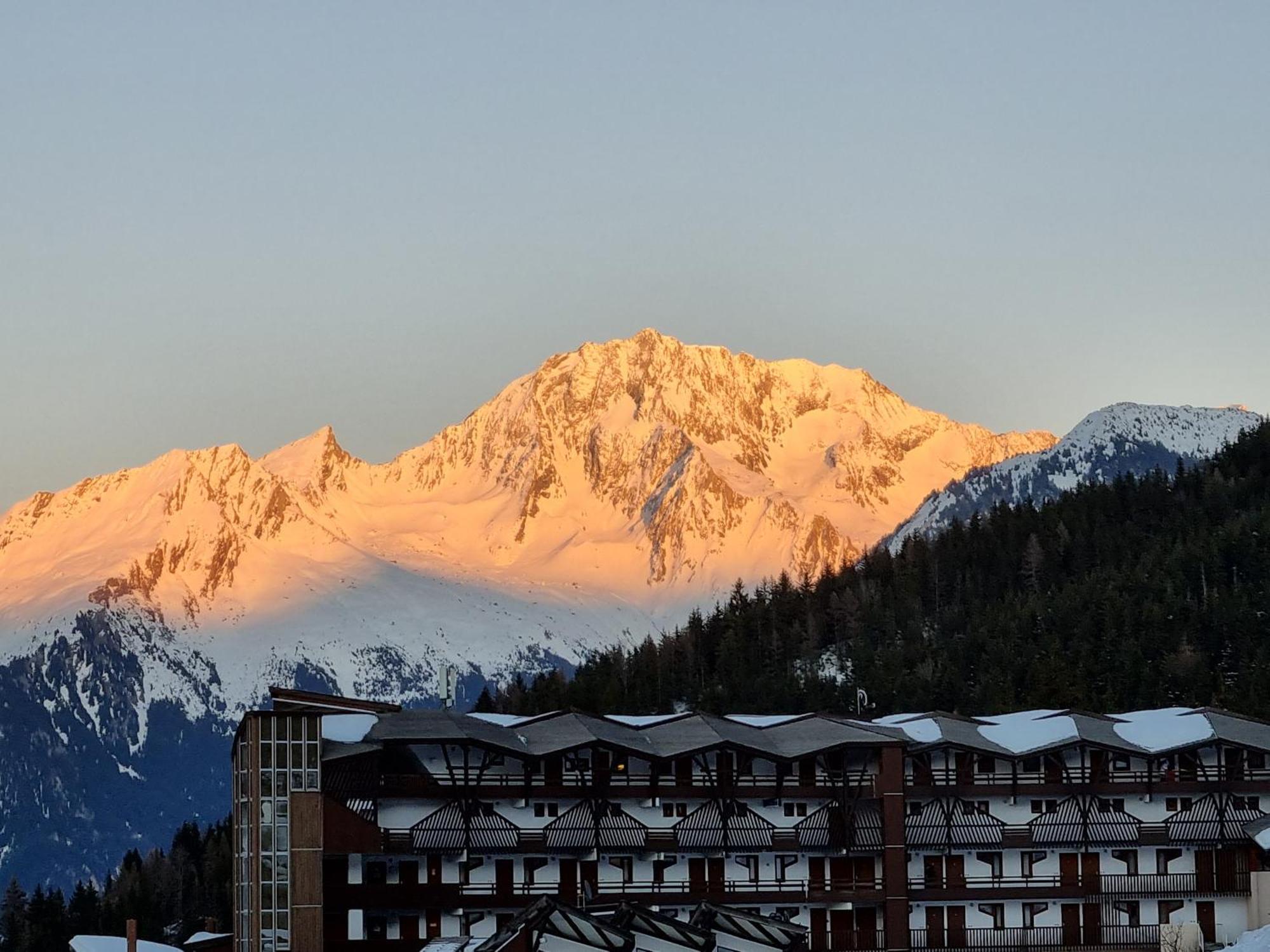 La Tania Kalinka Duplex Apartment Bagian luar foto
